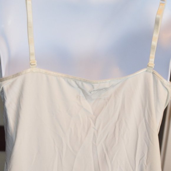 Slip - Picture 5 of 6